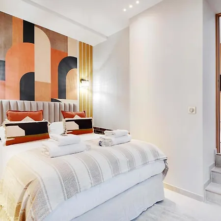 Modern Flat - 2 Bedrooms 7 People - Montmartre * Παρίσι