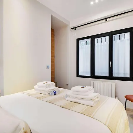 Modern Flat - 2 Bedrooms 7 People - Montmartre