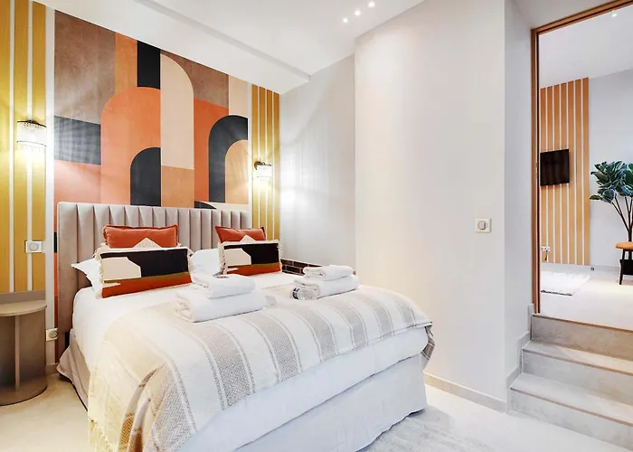 Modern Flat - 2 Bedrooms 7 People - Montmartre * Parigi